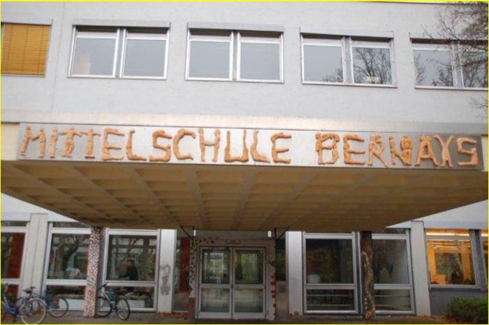 Tödliches Virus in Münchner Mittelschule ausgebrochen