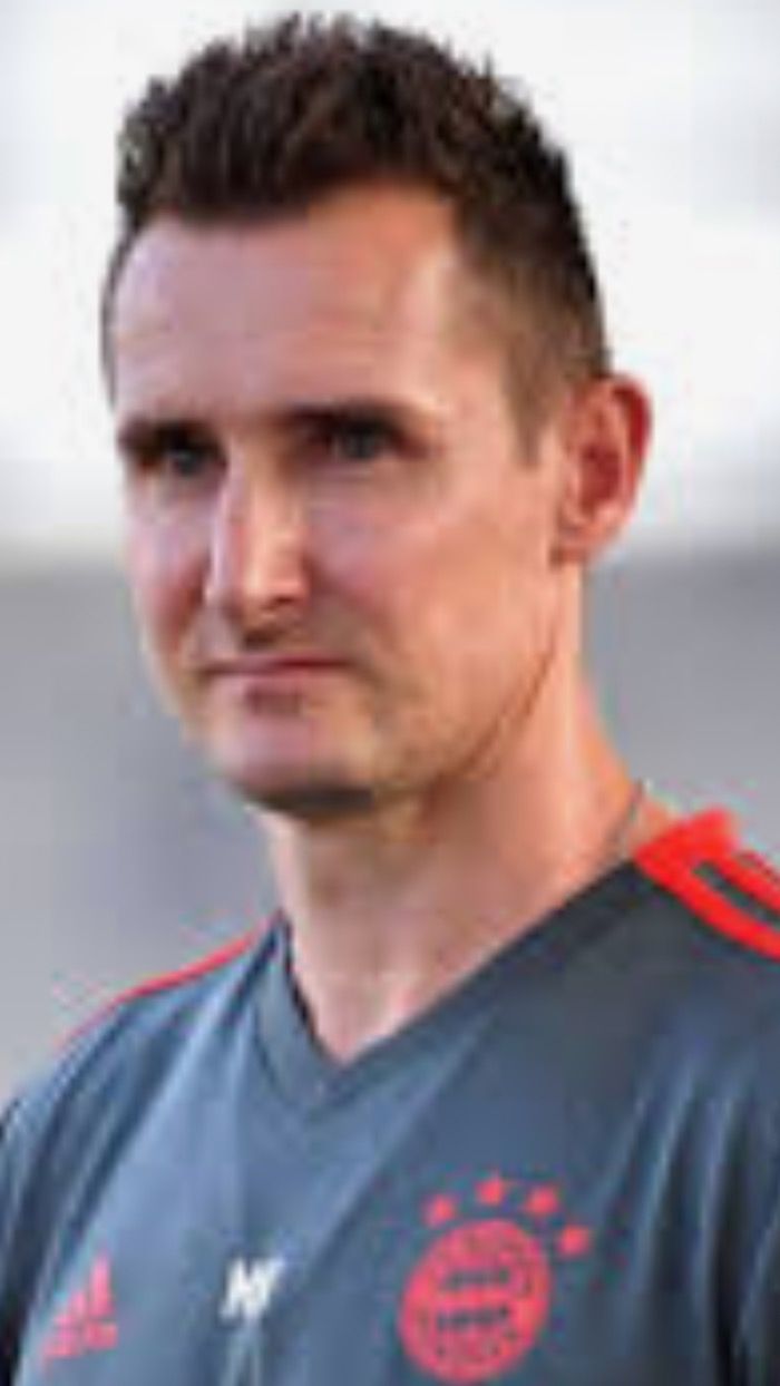 Miroslav Klose verhandelt mit dem HSV