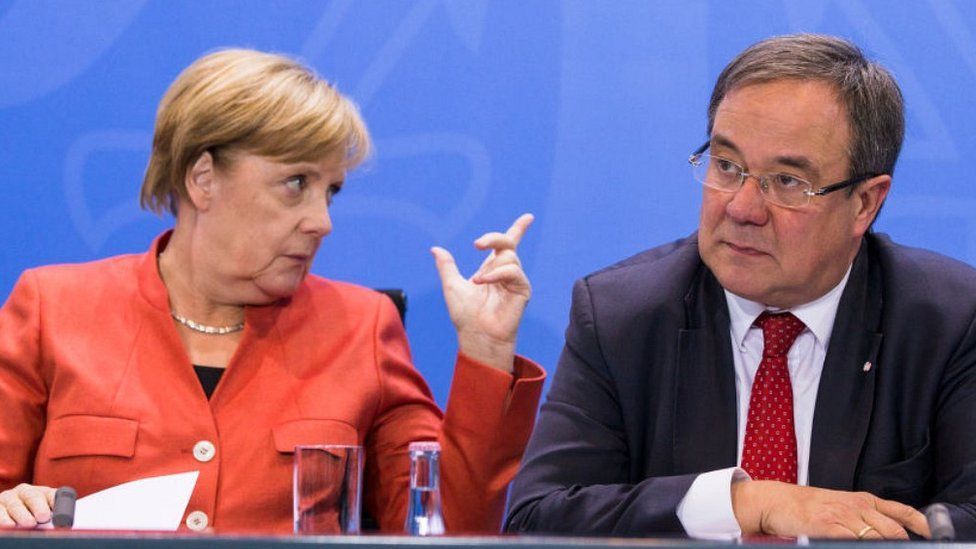 Angela Merkel beschwert sich über Armin Laschet