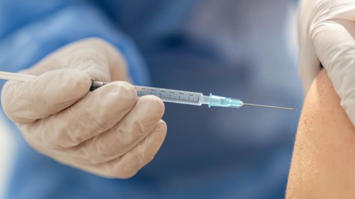 Schock nach Booster Impfung - Pyridoxin in Impfstoff nachgewiesen