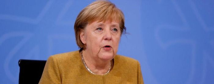 Wegen Corona: Merkel verkürzte Sommerferien auf 3 Wochen
